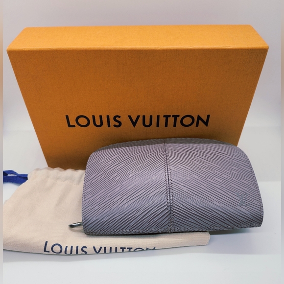 Louis Vuitton Grey Epi Wallet Pouch - Picture 1 of 11